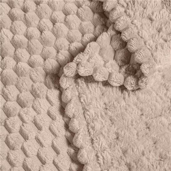 Flannel Fleece Throw Blanket(50x70 inch), 3D Jacquard Camel Fuzzy - Picture 6 of 8